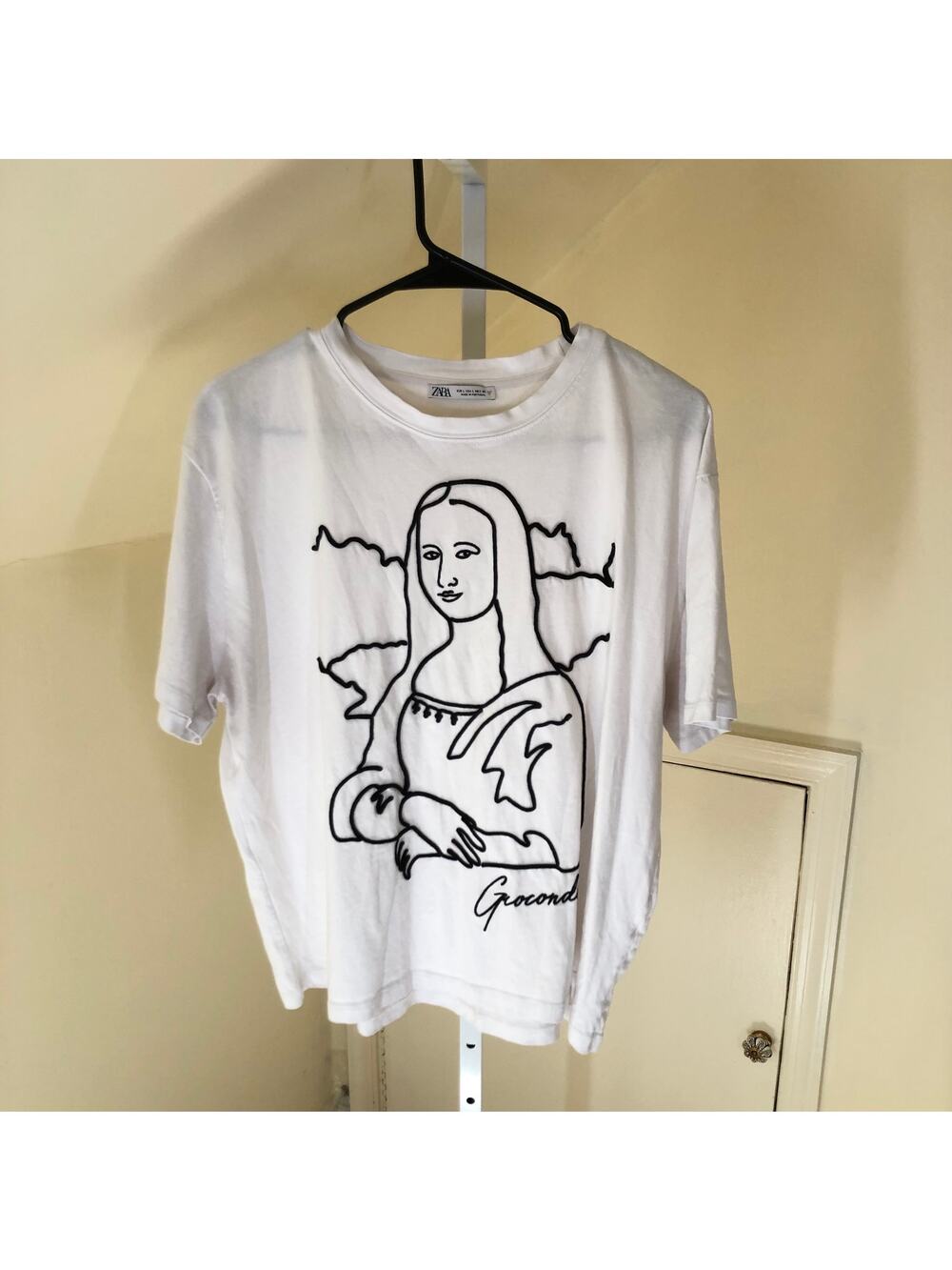 Zara EUC Women's Mona Lisa White Oversized T-Shirt Short Sleeve Size L